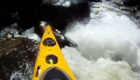 Extreme sea kayak Paddle World