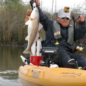 Kayak Fishing for Redfish in FAST MOVING Water