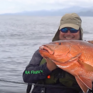 Fishing for MONSTER Cubera Snapper from Kayaks | Field Trips Panama