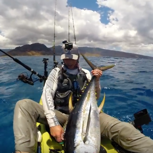 First Big Yellowfin Tuna! | Kayak fishing Hawaii | Flying Fish TV