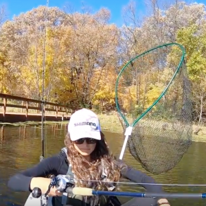 Fall KAYAK FISHING for Muskies and Bass