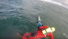 Remounting an elite surfski in extreme conditions