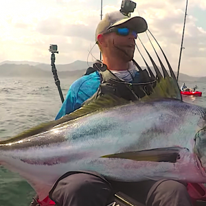 Watch Robert Field going toe-to-toe in Panama with quite possibly the strongest fish of his fishing career. This big boy pushed him to his limits for over half an hour, and let the crew to miss the window to make it back to the beach on time... but according to Robert 's stoke, it was worth-it!