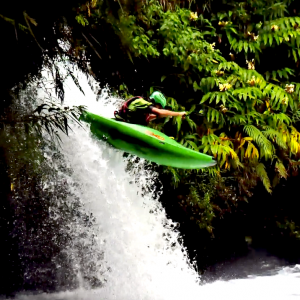 Follow a group of french paddlers exploring the rivers of the Réunion Island in the Indian Ocean for 2 months. With volcanic rock, lush jungles and enless waterfalls, this place is a paradise.
