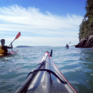 Follow Mike McHolm on a beautiful summer paddle, accompanied by Joé Dupuis, Pat Joans and Niko Van Brandt. They launched from Whytecliff Park under beautiful cirrus clouds with warm water! Looks epic!